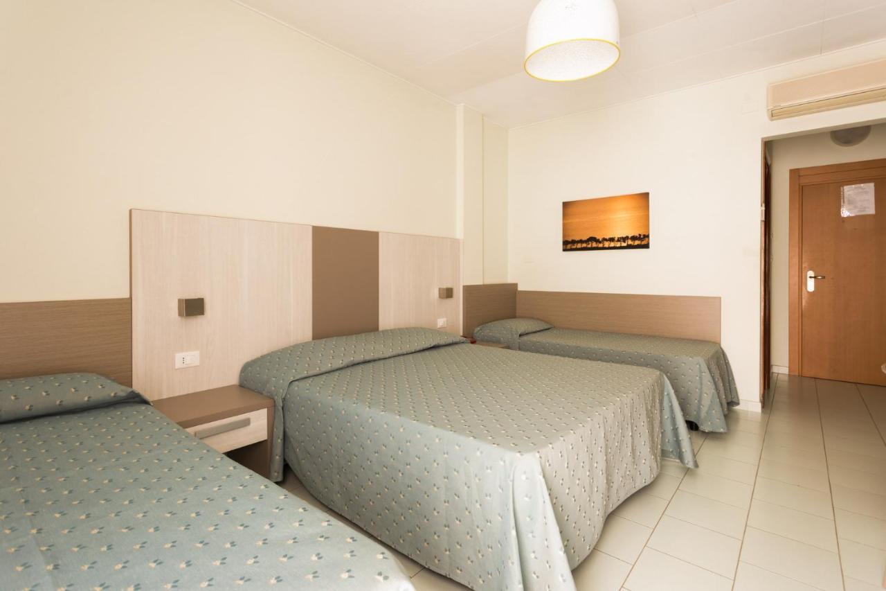 Hotel Jollino Dependance Pineto Dış mekan fotoğraf